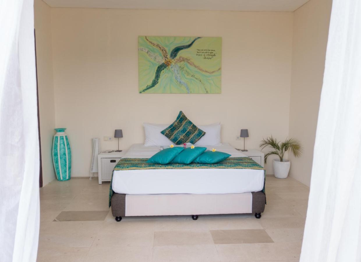 Villa Atas Pelangi Kuta  Esterno foto